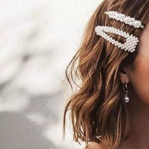 Attractive Snap Barrette with Pearls & Bobby Pin